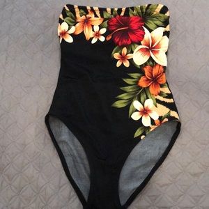Roxanne Bra-sized Strapless Swimsuit